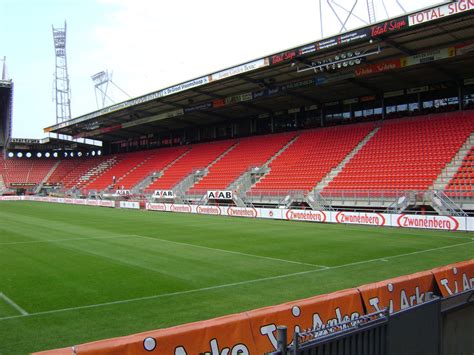 All information about fc twente u21 (o21 div. Fc Twente Stadium Collapse / Fc Twente Stadium Collapses ...