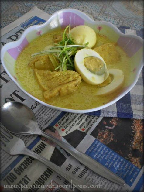Resep telur puyuh bumbu kelapa. Tahu dan Telur Kuah Kuning (Sayur Tahu Kuning) | Resep ...