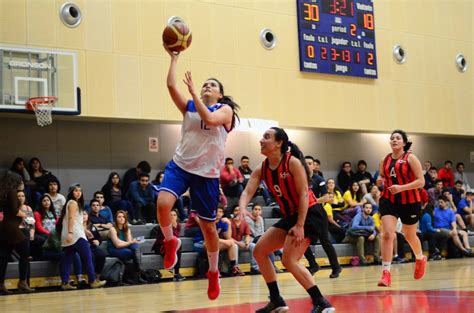 Básquetbol mujeres: ya se timbraron los tickets a semifinales en los