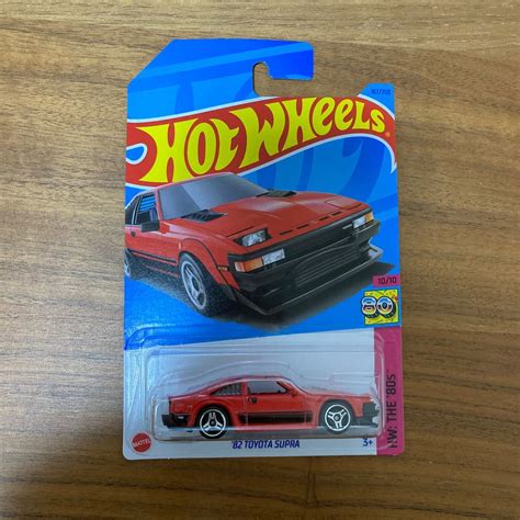 Yahoo オークション ホットウィール HotWheels ベーシック 82TOYOTA