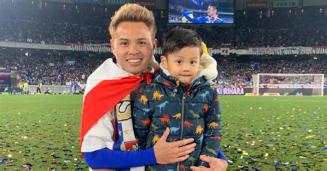 ลูกยิงของ ธีราทร บุญมาทัน แบ็กซ้ายทีมชาติไทยจากสโมสรโยโกฮามา เอฟ มารินอส ได้รับโหวตเป็นประตูยอดเยี่ยมของศึกเอเอฟซี แชมเปียนส์ลีก 2020 จากลูก. ธีราทร บุญมาทัน กับ บีจี ทางเลือกที่ลงตัว?