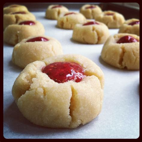 Almond Thumbprint Cookies With Raspberry Chia Jam Low Carb Cookies