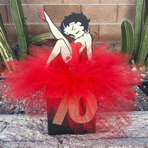 Betty Boop Centerpiece ️😍 Dm Me For Your Custom Centerpieces 😘 Centerpieces Diy