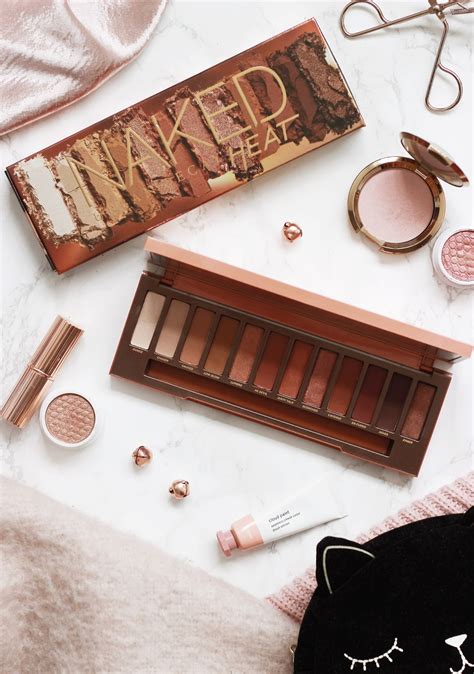 The Urban Decay Naked Heat Palette Pint Sized Beauty