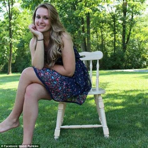 Pregnant Maryland Teen Not Allowed At Graduation Ceremony Daily Mail