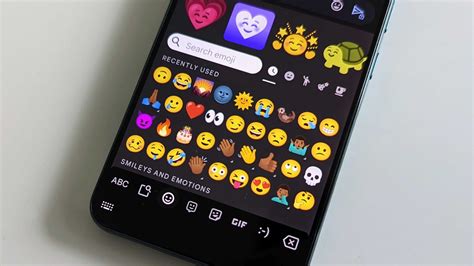 Gboard Will Magically Turn Your Text Into Emoji With The Tap Of A Wand