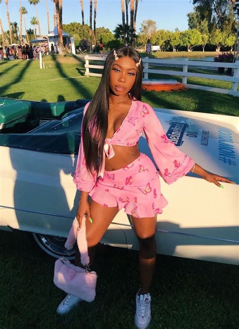 Maybe you would like to learn more about one of these? Baddie serving looks all summer 19. #darkskinbeauty # ...