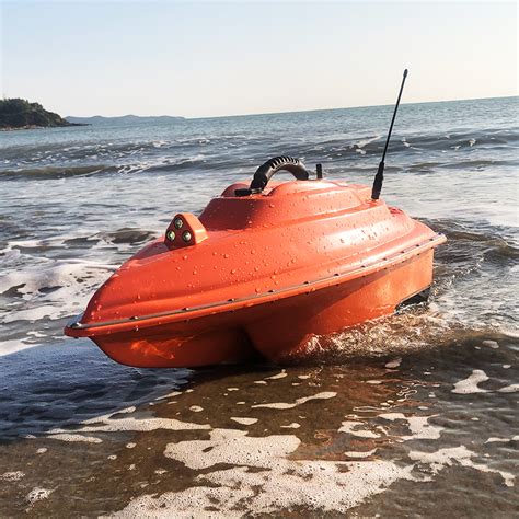 RC Bait Boats For Saltwater Fishing Surfer Vs Aqua Cat The Beach Angler
