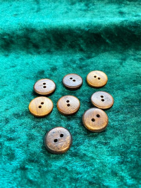 Wooden Buttons Dark Wood Shade Polished 15mm X 8 Paper Party And Kids