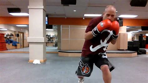 Boxing Side Step Drill To Create Angles Boxer Workout Boxing Training
