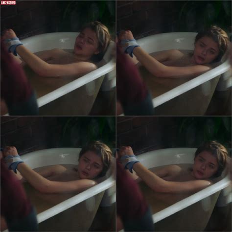 Naked Chloë Grace Moretz In Greta