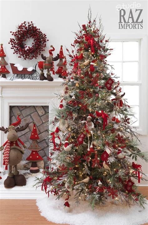 13 off-beat ways to decorate the christmas tree this year