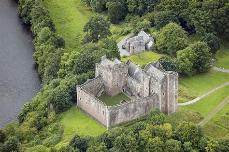 Ten Top Medieval Castles In Scotland History Scotland