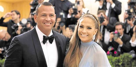 Jennifer Lopez Engaged To Alex Rodriguez Inquirer Entertainment