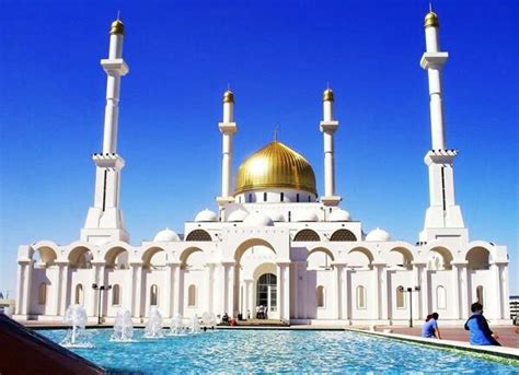 Nur Astana Mosque Astana Kazakhstan Pal Cios Templos Cazaquist O