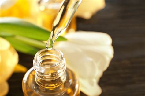 8 Uses For Ylang Ylang Essential Oil By Lindsey Elmore Pharmd Bcps