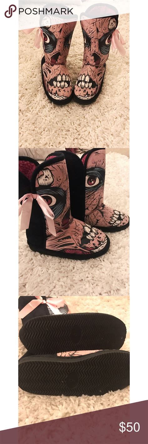 Pink Zombie Boots Hot Topic Shoes Boots Slipper Boots