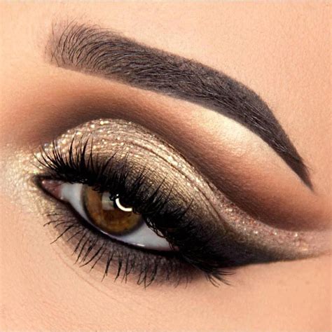 Best Gold Eye Makeup Looks And Tutorials Gold Makeup Looks Black Girl