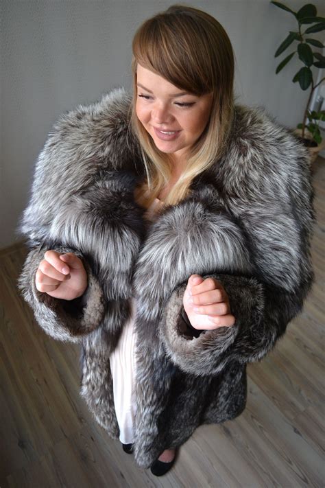 Silver Fox Fur Coat Great Collar Long Jacket Woman No Saga Mink Size M