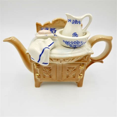 Paul Cardew Miniature Victorian Washstand Teapot Porcelain Retired