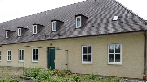 Seit der energieeinsparverordnung (enev) aus dem jahr 2014 ist der energieausweis bei immobilienverkäufen pflicht. Leipheim: Haus 114: VfL baut ohne Genehmigung | Günzburger ...