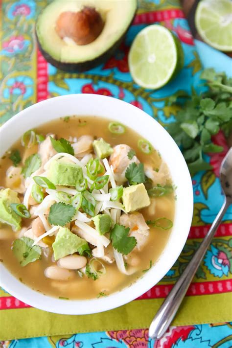It's a deliciously creamy white chicken chili that gets its flavor from caramelized corn and an amazing combination of spices! The Best White Chicken Chili in 2020 | White chili chicken ...