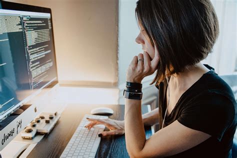 Worlds Best Female Programmers Developers Designers Freelancers