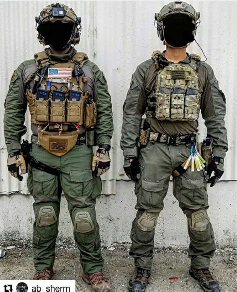 Pin By Akasaka 0987 On Loudout36 Tactical Gear Loadout Military Gear