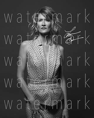 Laura Dern Signed Sexy Hot Nude 8X10 Photo Picture Poster Autograph RP