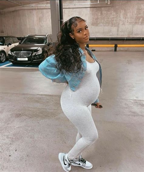 thugs need love 𝙘𝙤𝙢𝙥𝙡𝙚𝙩𝙚 ️ 22 trendy maternity outfits cute maternity outfits stylish