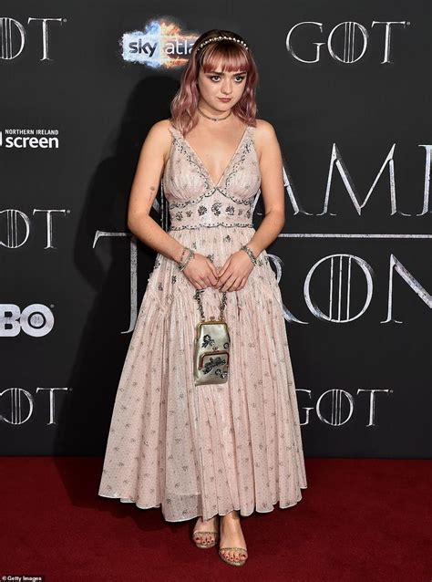 Game Of Thrones Stars Turn Out For Final Season European Premiere