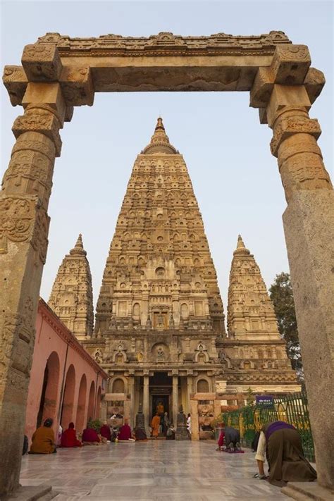 Bodh Gaya Temple In This Temle Is Bodhi Tree Under Which Buddha Was