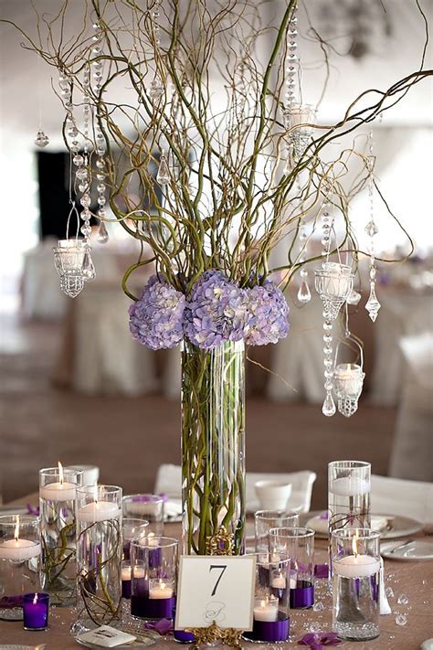 Pin By Aimee Dendel On Tablescapes Curly Willow Centerpieces Creative Wedding Centerpieces