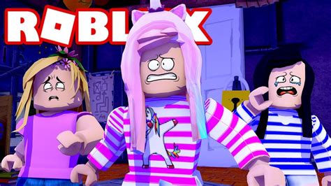 Roblox Escape The Room Little Club Girls Get Trapped W Little Kelly