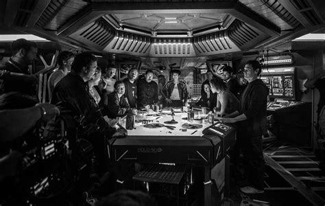 Covenant, a film which didn't meet. Enjoy 10 New Alien: Covenant Behind-The-Scenes Photos ...