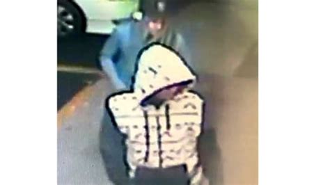 Detectives Ask For Publics Help Identifying Robbery Suspects