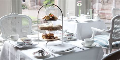 Hunter's hotel is ireland's oldest coaching inn located in county wicklow. Afternoon Tea | Best Hotel Afternoon Tea Ireland