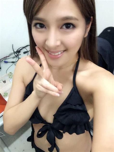 Nana Ninomiya Pretty Selfie Asian Beauty Nana Fashion