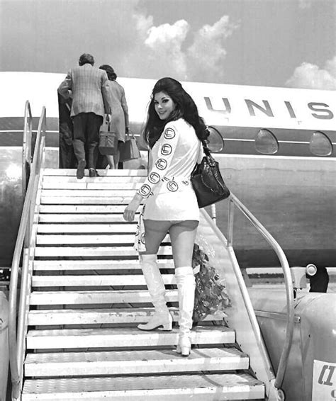 The Groovy Age Of Flight A Look At Stewardesses Of The 1960s 70s