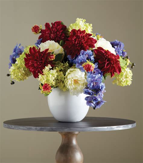 Whatever The Season Spectacular Flower Arrangements Are Easy To