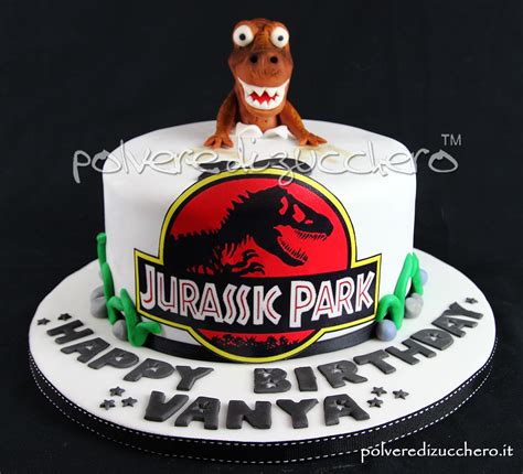 Torta Decorata Di Jurassic Park Con Dinosauro Tridimensionale In Pasta Di Zucchero Per Un