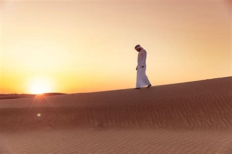 Arab In The Desert Leonardo Patrizi Travel And Lifestyle Photographer
