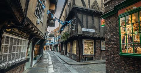 York Dungeon Ghost Tour Promises Weird Thrills On A Haunted Walk Here