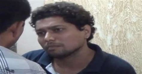 Mumbai Man Allegedly Kills Wife Chops Body Into Three Pieces