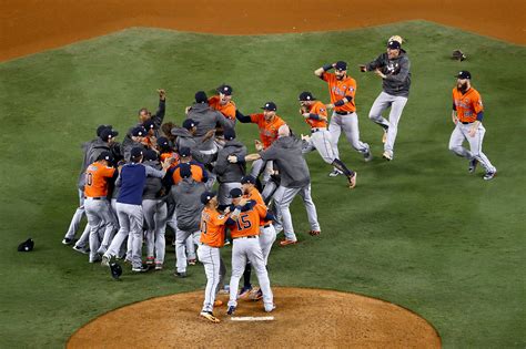 Houston Astros Win 1st World Series Crown Top Dodgers 5 1 In Gam