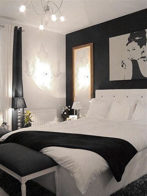 Creative Ways To Make Your Small Bedroom Look Bigger Bedrooms Black