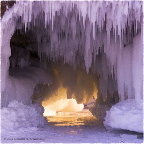 Ice Caves At Apostle Islands Apostle Islandslake Superior Ice Caves