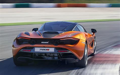 Because transmissions are sealed, a leak. The Clarkson Review: 2017 McLaren 720S