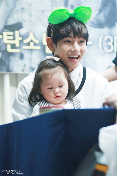 Bts V Fell In Love At First Sight With A Girl At A Fanmeet And Refused