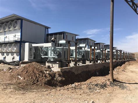 With bitcoin, miners use special software to solve math problems and are issued a certain number of bitcoins in exchange. Red Li on Twitter: "#btc mining farm in Xinjiang, 20,000 ...